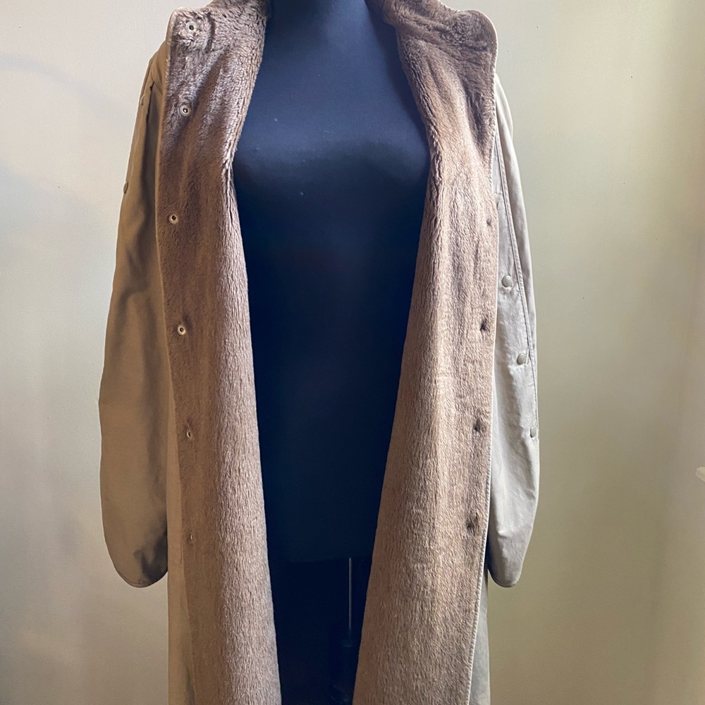 Vintage Women Tan Coat by Louis Feraud Paris size Medium